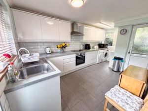 Photo 12- click for photo gallery